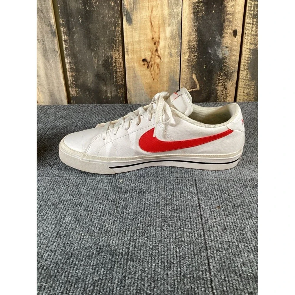 Nike Court Legacy basketball shoes men’s size 13